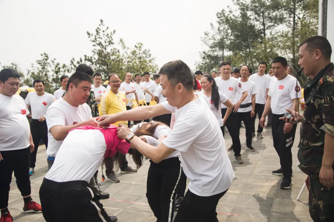 2019年联利房产集团春季毅行活动圆满落幕！(图23)